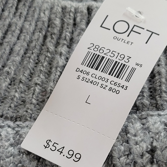 NWT Loft Chunky Knit Polyester Blend  Sweater Light Gray Size Large - Picture 5 of 9